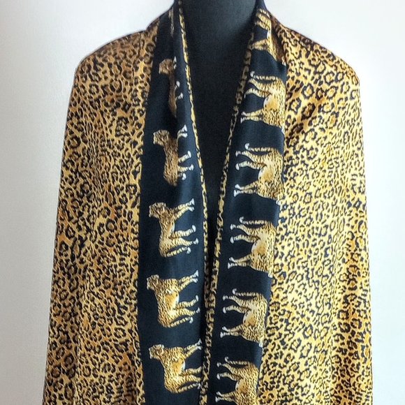 Hand Painted Pareo Scarf / Sarong / Dress / Wrap - Picture 6 of 11